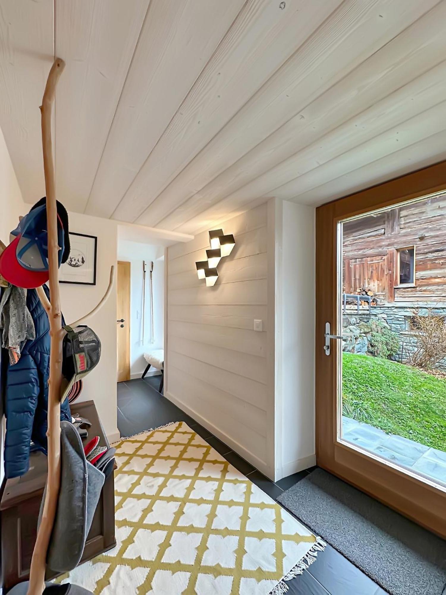 Perfect 10 Mns From Verbier, Swiss Alps Apartment *