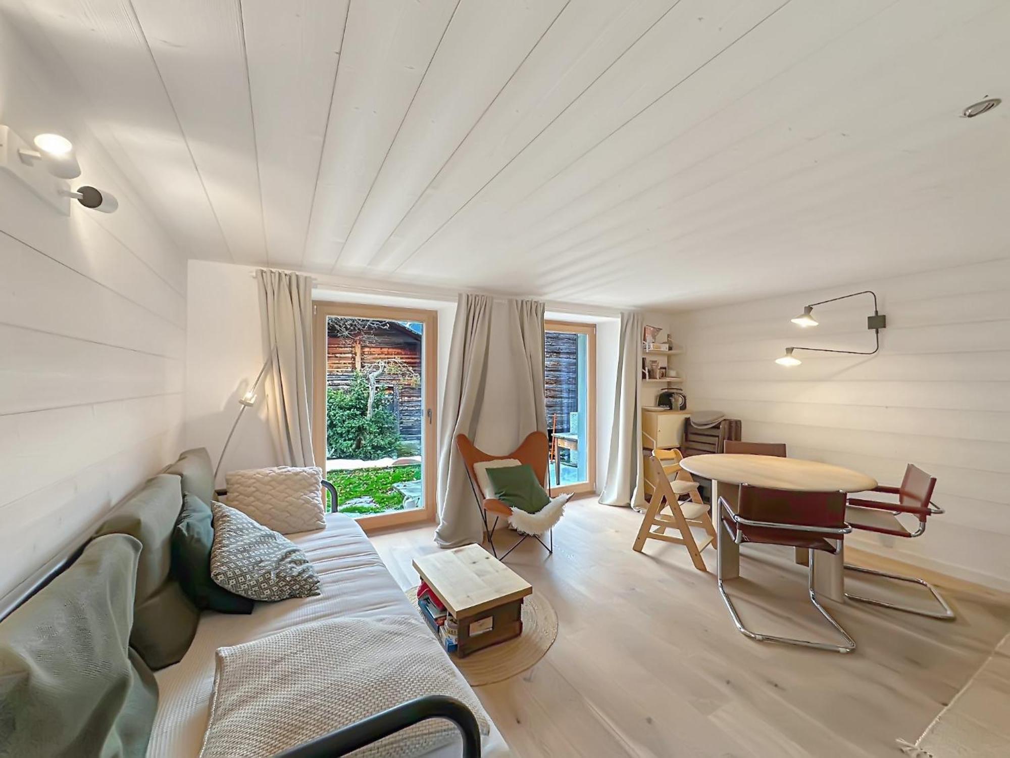 Perfect 10 Mns From Verbier, Swiss Alps